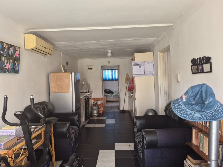 2 Bedroom Property for Sale in Aliwal North Eastern Cape